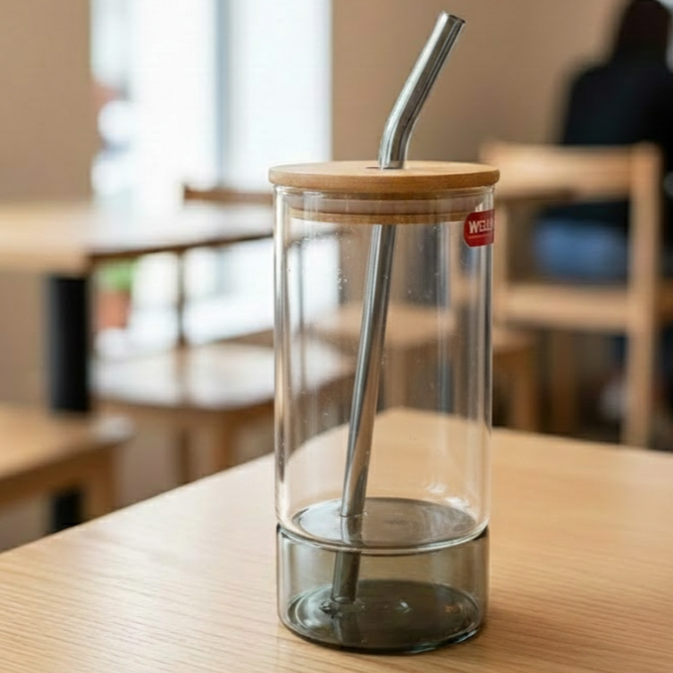Round Glass Tumbler & Straw with Wooden Airtight Lid