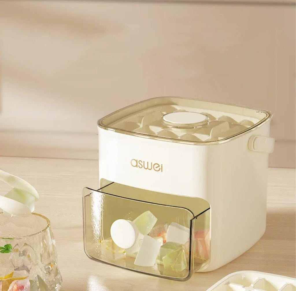 Press Ice Cube Mold & Ice Storage